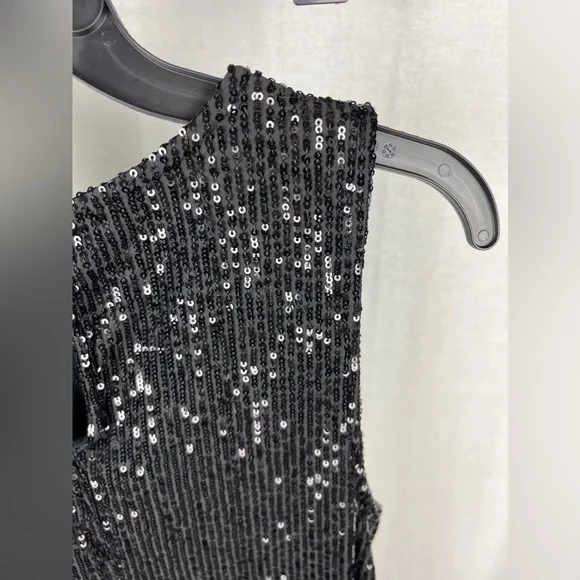COPY - Max Mara Sequins Sleeveless Black Top Size 10 (Medium) NWT - Picture 10 of 14